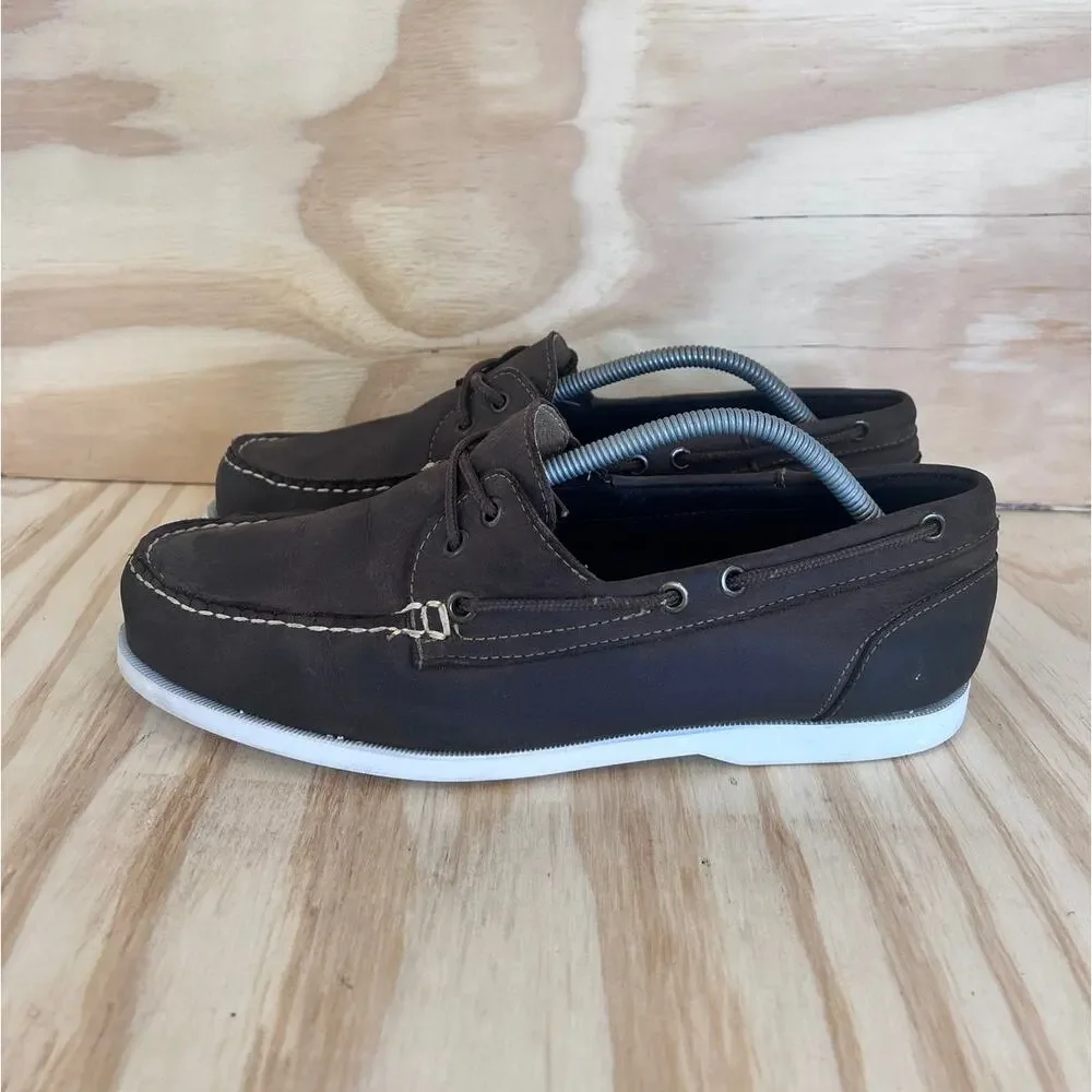 Hitchcock eyelet moccasin